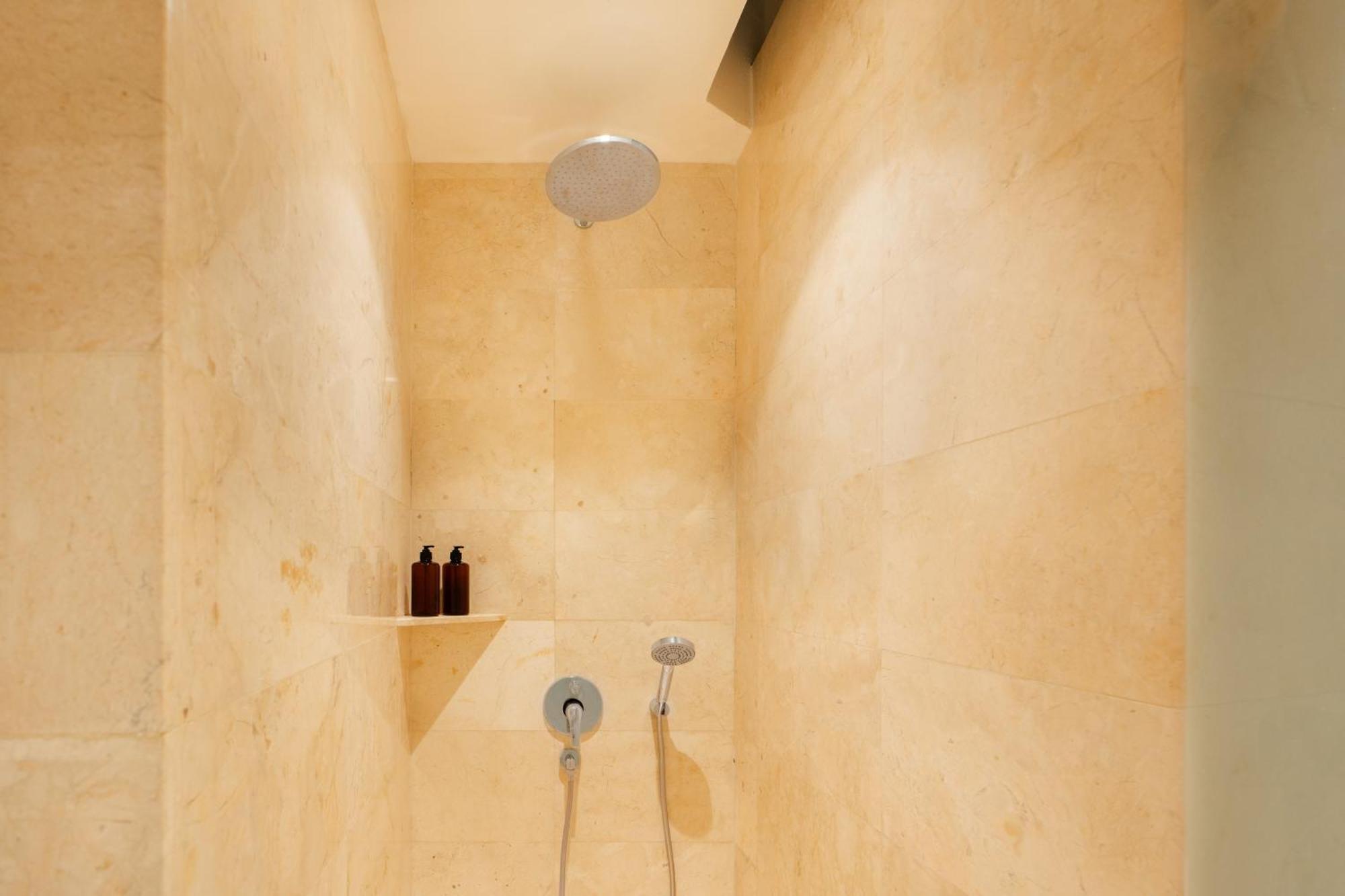 Kuta Angel Hotel Экстерьер фото